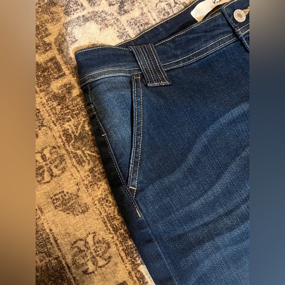 NWT KanCan High Rise Button Fly Flare. Distressed Detailing. - Picture 7 of 12
